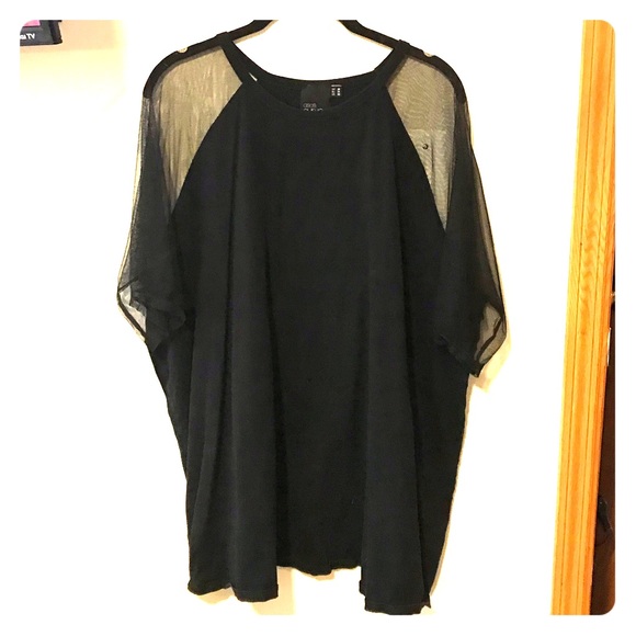 ASOS Curve Tops - Asos T-shirt with sheer sleeves ASOS Curve Tops - Asos T-shirt with sheer sleeves